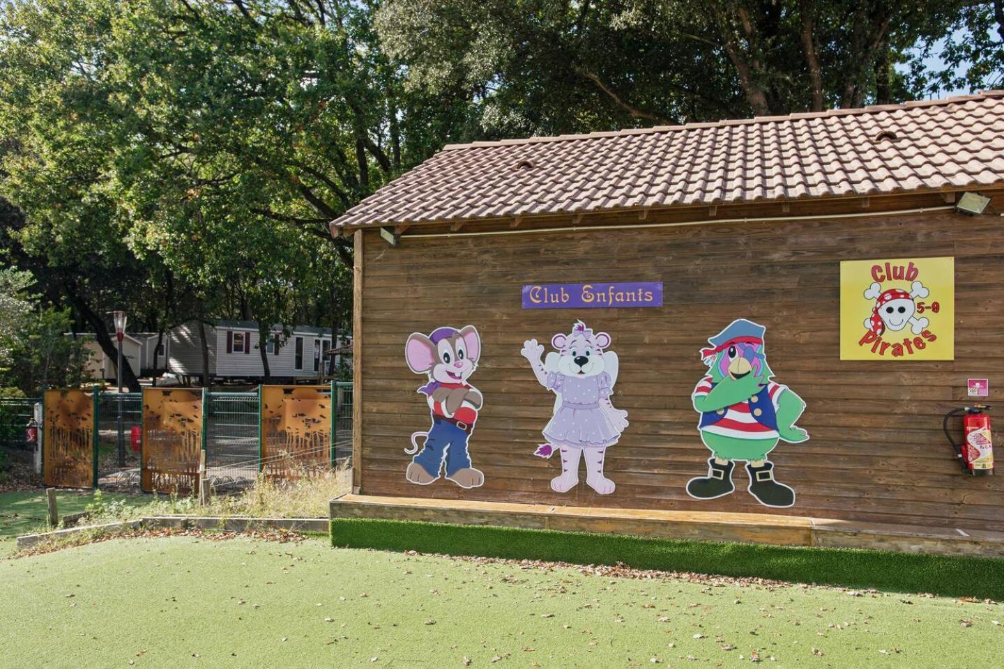 סן-ברבן-לה-פן Mobilhome 3 Chambres 2 Salle De Bain מראה חיצוני תמונה